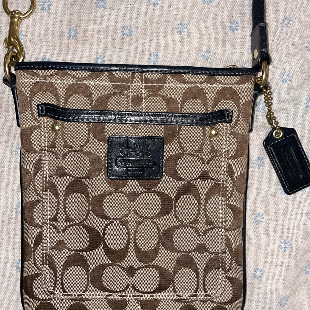 Vintage Coach Crossbody Body